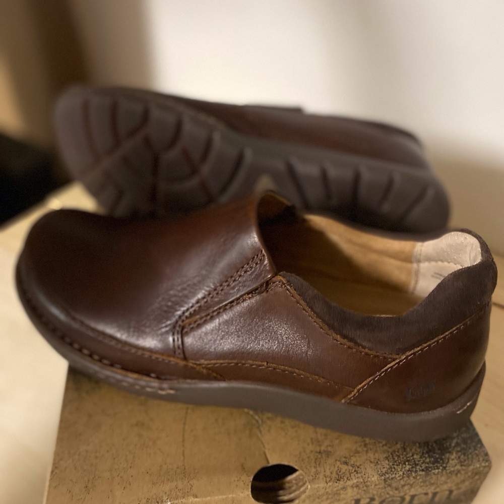 BORN men’s shoes